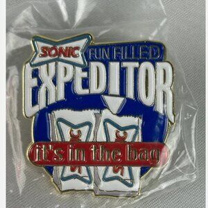Sonic Drive In Pin Fun Filled Expeditor Its In The Bag Pinback 2022 Rare